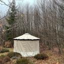 La Yourte Pi peut répondre à de nombreux usages, comme le camping sauvage par exemple!